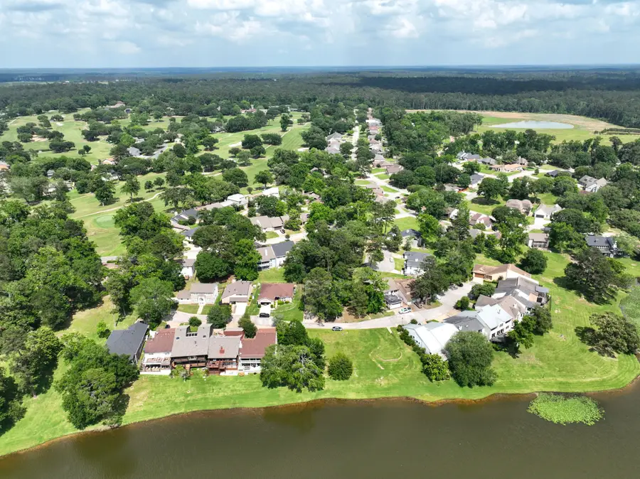 9 Lakeview Manor, Huntsville, TX 77340 - #2