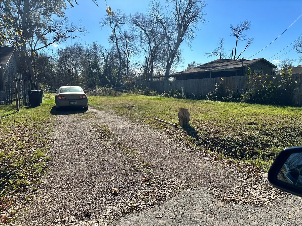 737 Granville Drive, Houston, TX 77091 - Image #1