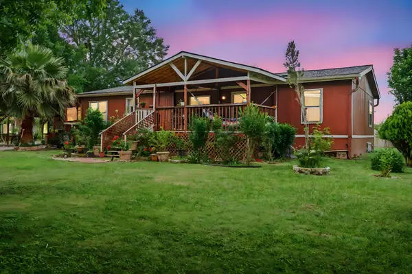 480 Sanford Lane, Wharton, TX 77488