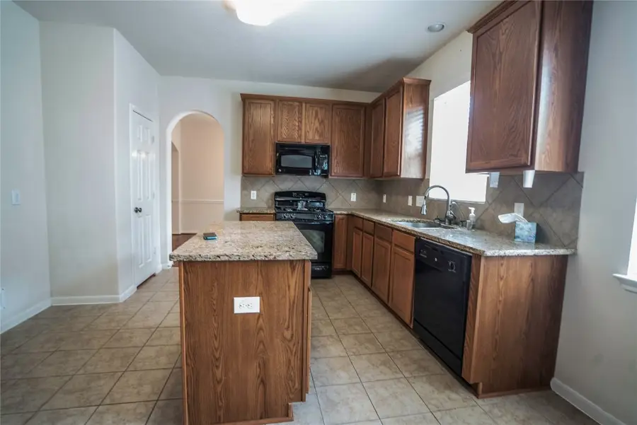 8811 Henrico Lane, Rosenberg, TX 77469 - #3