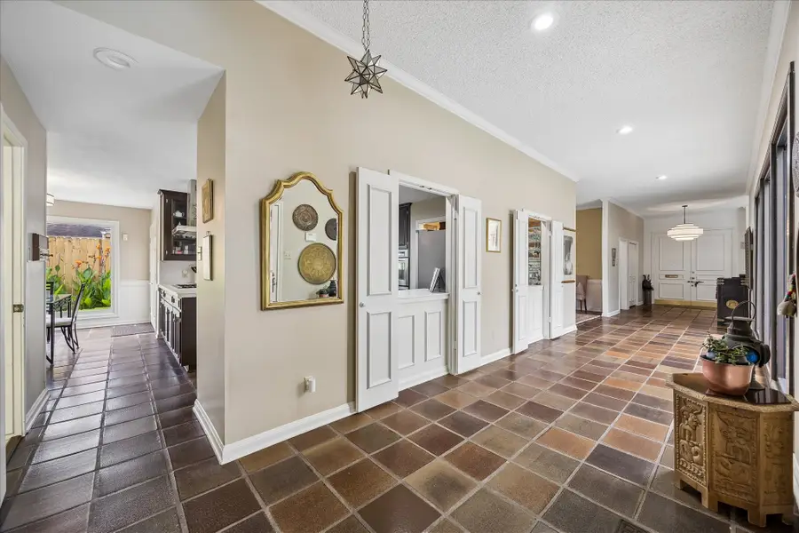 306 Gessner Road, Bunker Hill Village, TX 77024 - #3