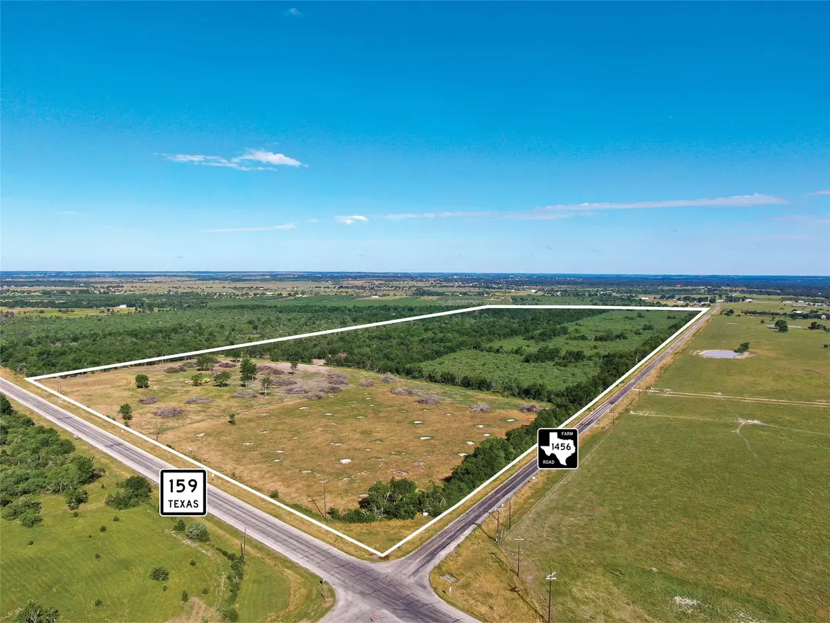 000 Highway 159, Bellville, TX 77418 - Image #1