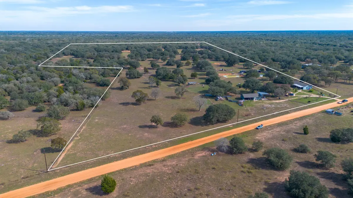 1009 Private Road 1024, Hallettsville, TX 77964 - Image #1