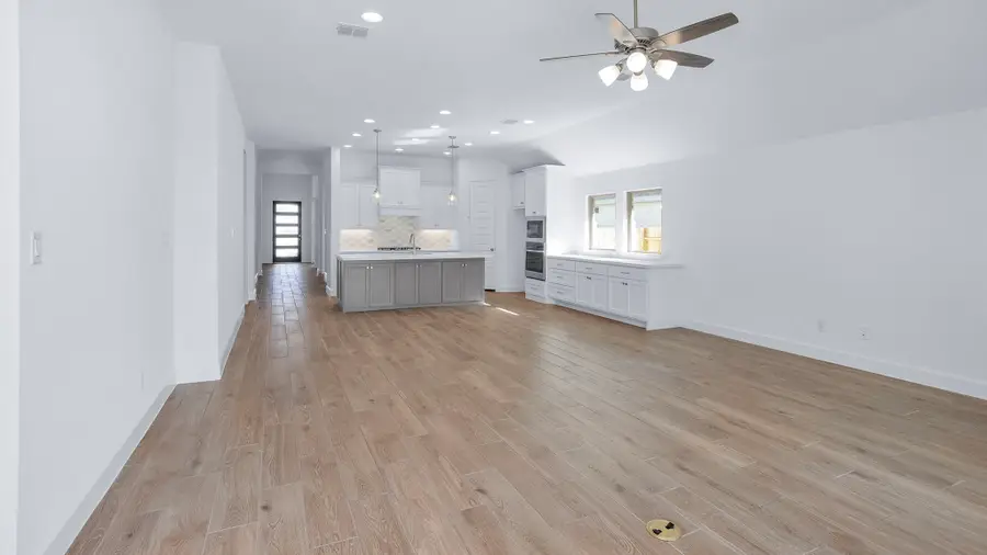 18823 Madonna Lily Court, Tomball, TX 77377 - Image #2