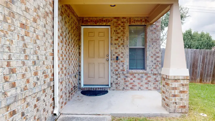 8703 Summerset Meadow Court, Houston, TX 77075 - #2