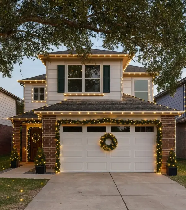 747 Oak West, Houston, TX 77073