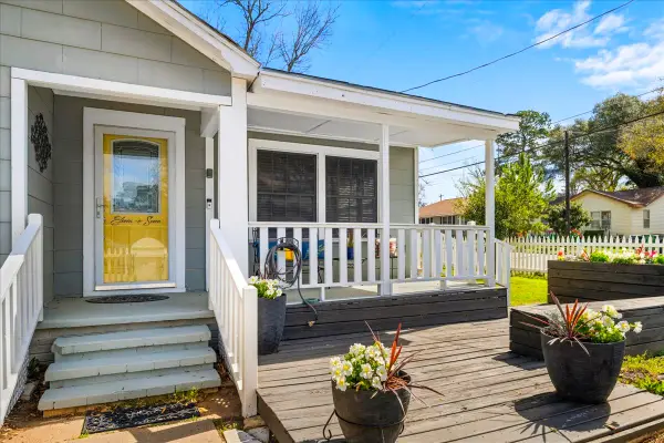 1107 Washington Street, Brenham, TX 77833