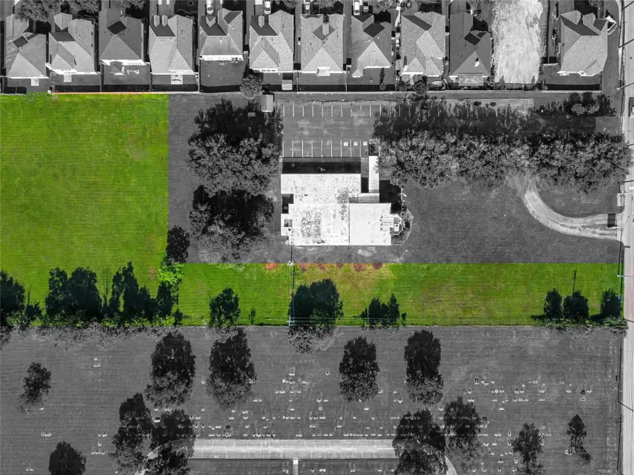 8909 Spencer Highway, La Porte, TX 77571 - Image #2