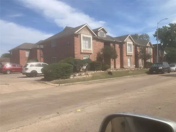 12100 Overbrook Lane #12B, Houston, TX 77077