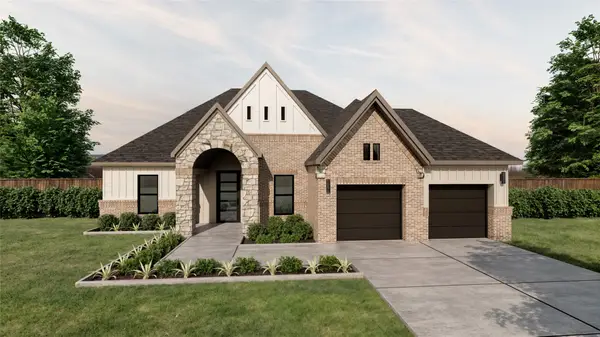 485 Hunters Crossing Drive, Sealy, TX 77474