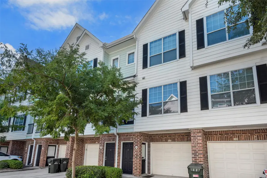 9200 Westheimer Road #1309, Houston, TX 77063 - Image #2