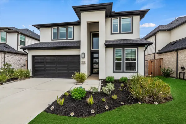 21646 Laggan Cliff Lane, Cypress, TX 77433