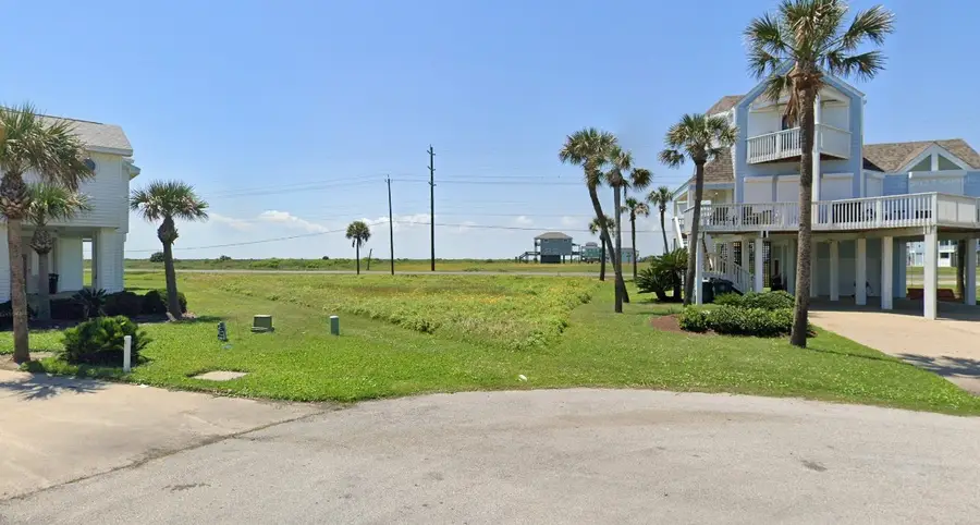 18914 W De Vaca Lane, Galveston, TX 77554 - #2