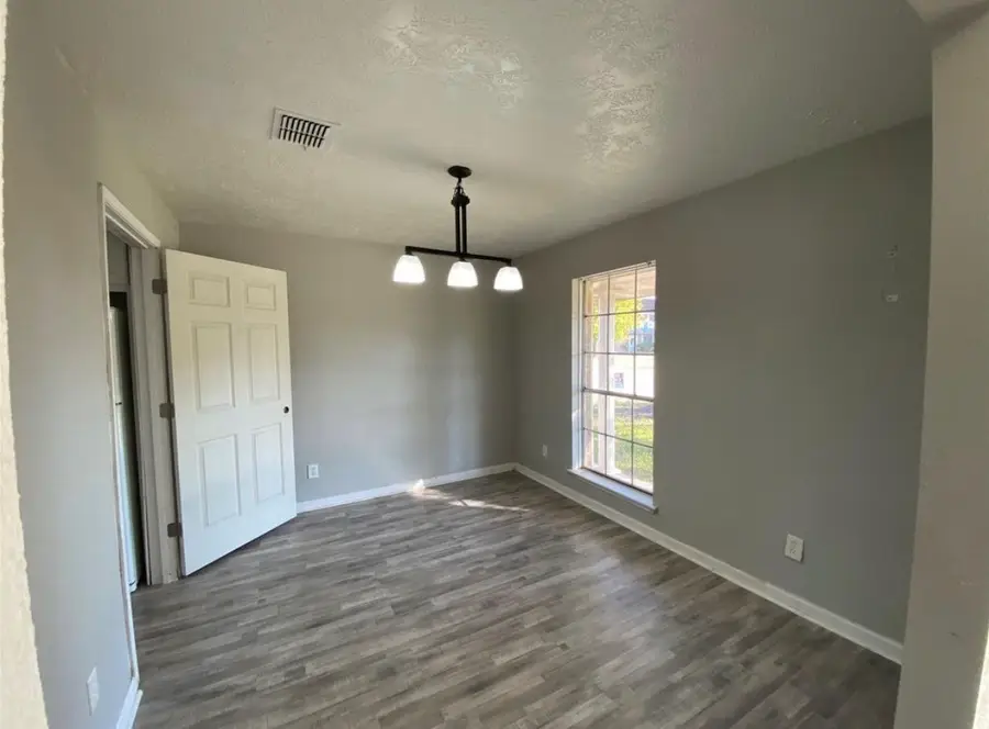 4127 Gallant Fox Drive, Pasadena, TX 77503 - Image #3