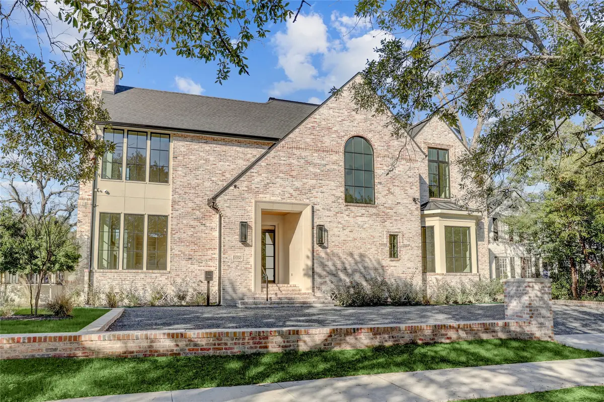 2250 Sunset Boulevard, Houston, TX 77005 - Image #1