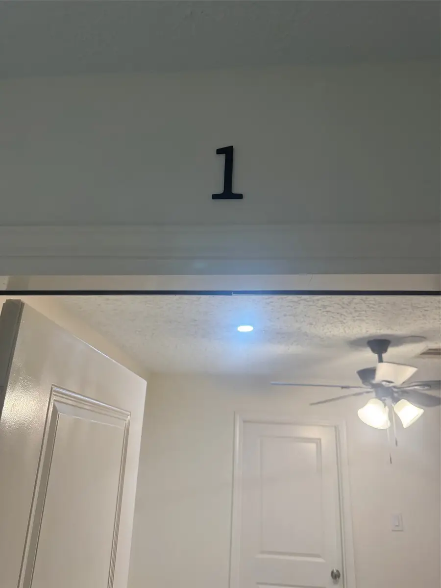 10134 Kirkglen Drive, Houston, TX 77089 - #2