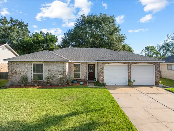2303 Mimosa Court, League City, TX 77573
