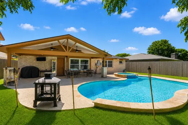 10419 Odessa Drive, Sugar Land, TX 77498