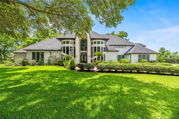 23 Westpoint Drive, Missouri City, TX 77459