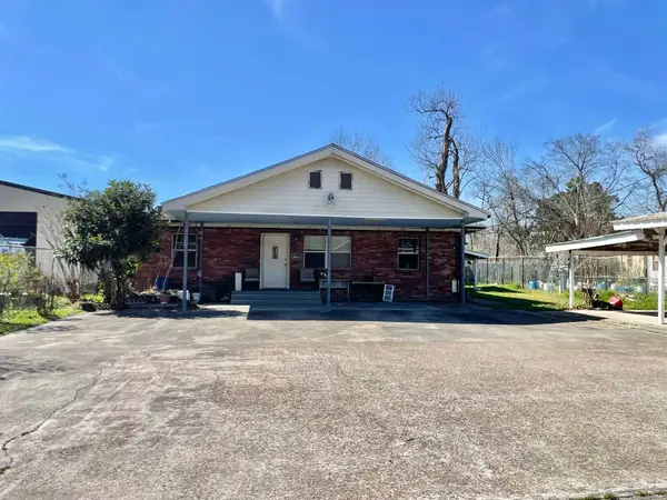 1825 Isom Street, Houston, TX 77039