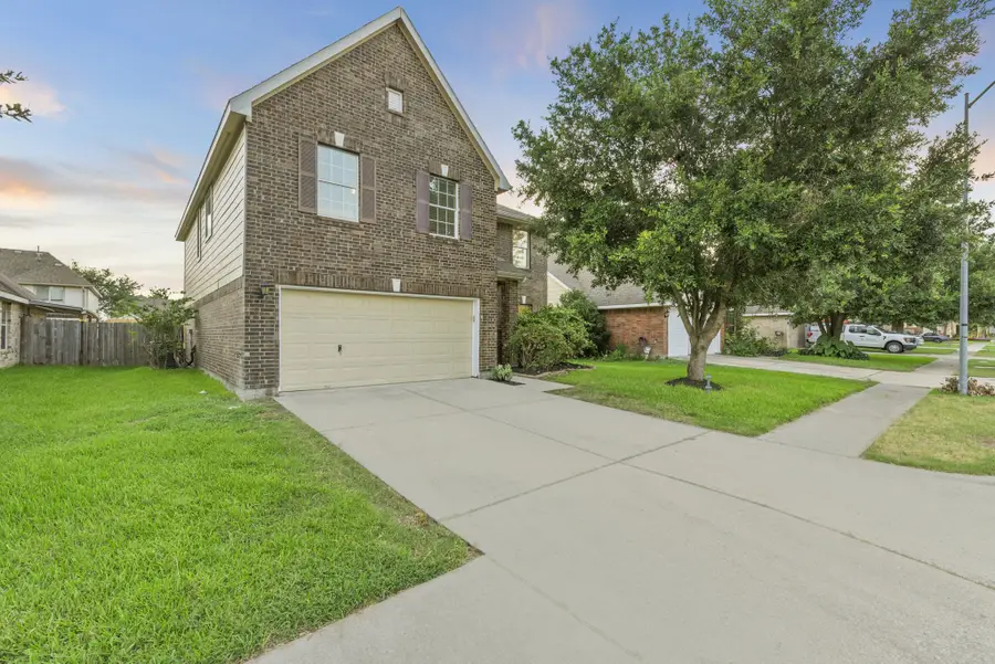 935 Sage Street, Baytown, TX 77521 - #3