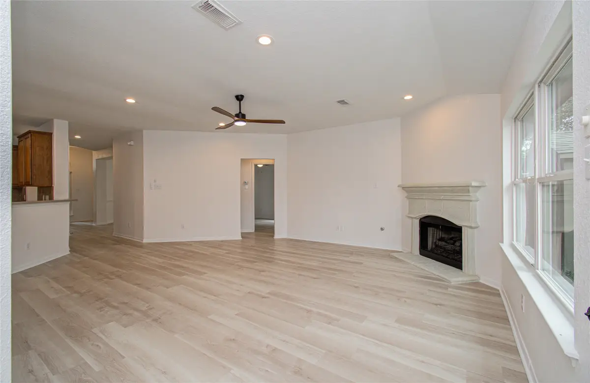 2030 Creek Shore Lane, Pearland, TX 77581 - #1