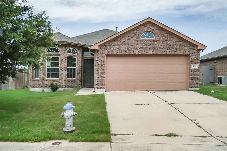 401 Carol Drive, Hutto, TX 78634 - Image #2
