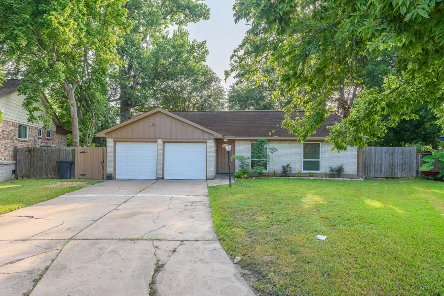 516 Saint Charles Street, League City, TX 77573 - #2