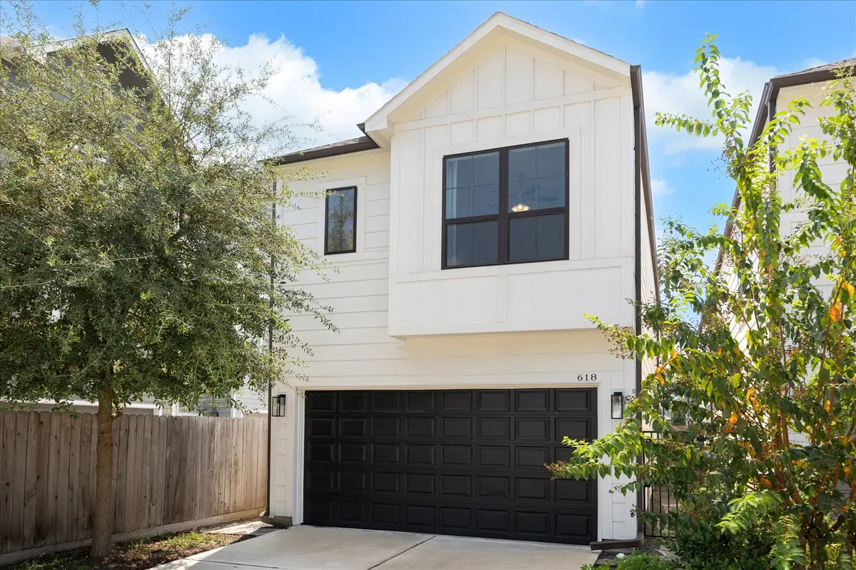 618 E 28th Street, Houston, TX 77008 - Image #1
