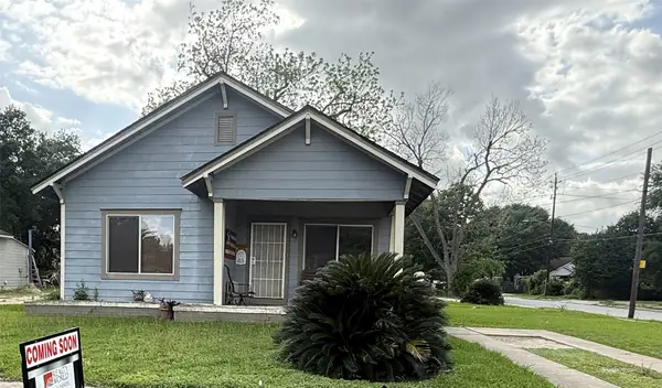 4102 Erie Street, Houston, TX 77087