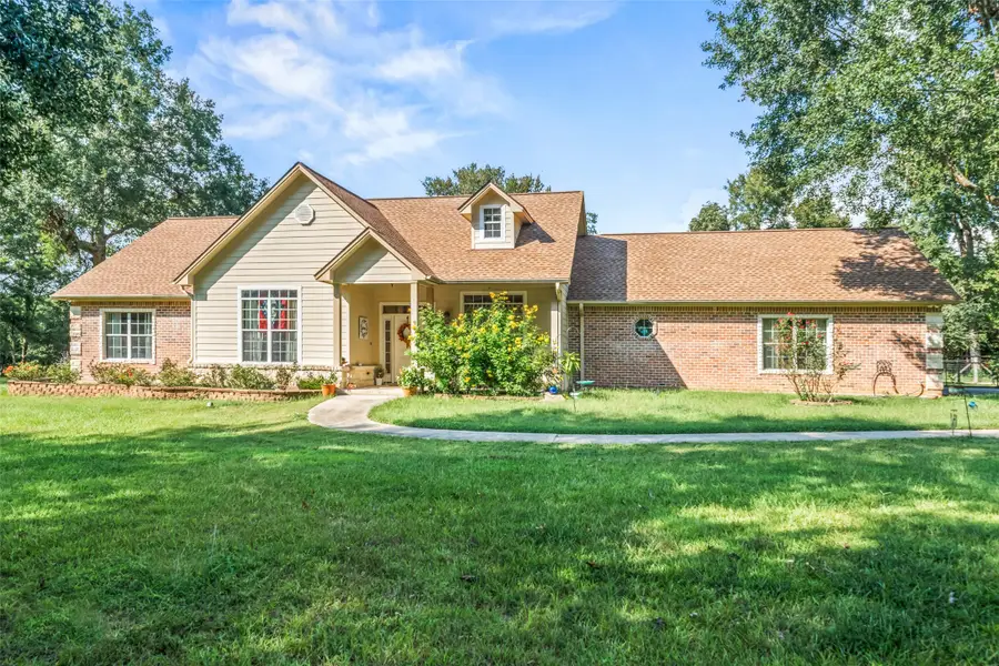 60 Redbird Lane, Huntsville, TX 77320 - Image #2