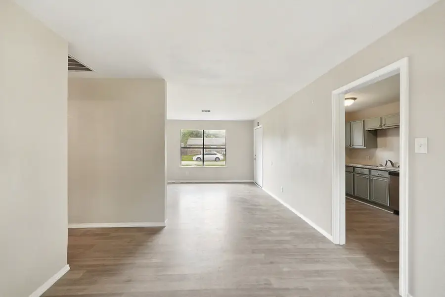 5851 Southtown Street, Houston, TX 77033 - #3