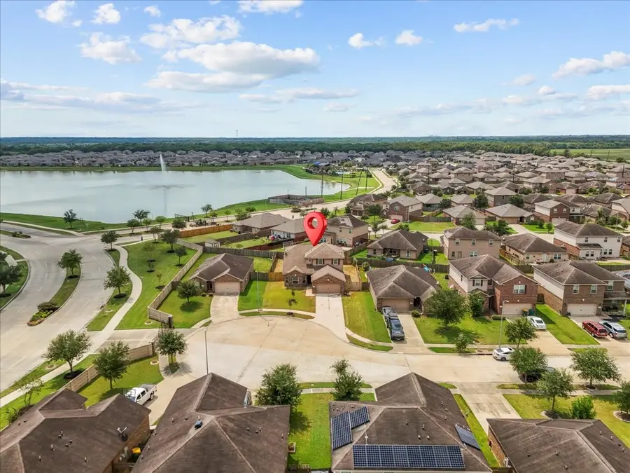 9458 Grand Spark Drive, Rosharon, TX 77583 - Image #3