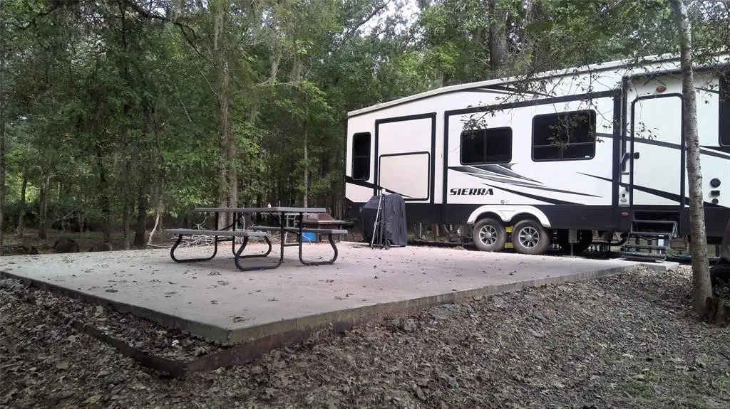 61 Shoreline Drive, Cleveland, TX 77327 - #1