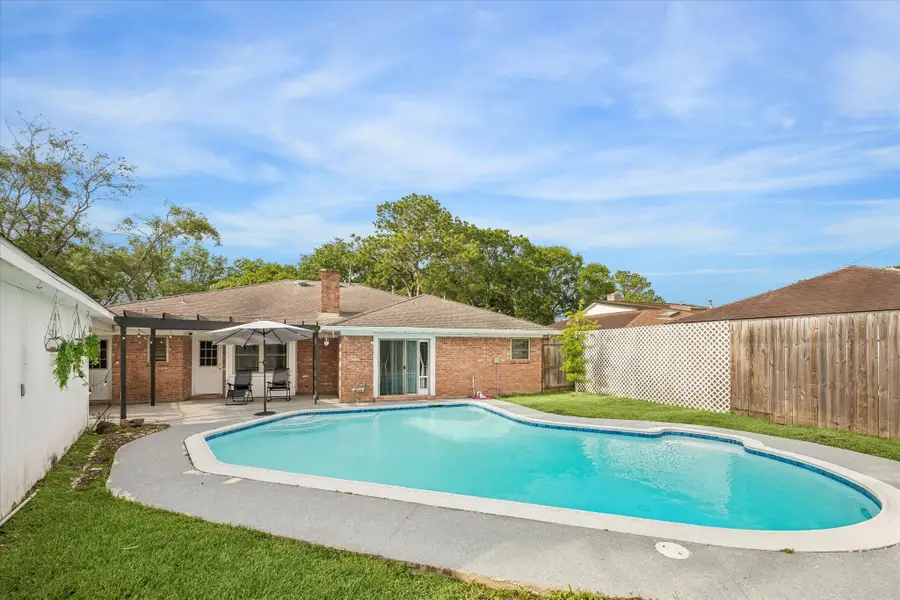 7711 Twin Hills Drive, Houston, TX 77071 - #3