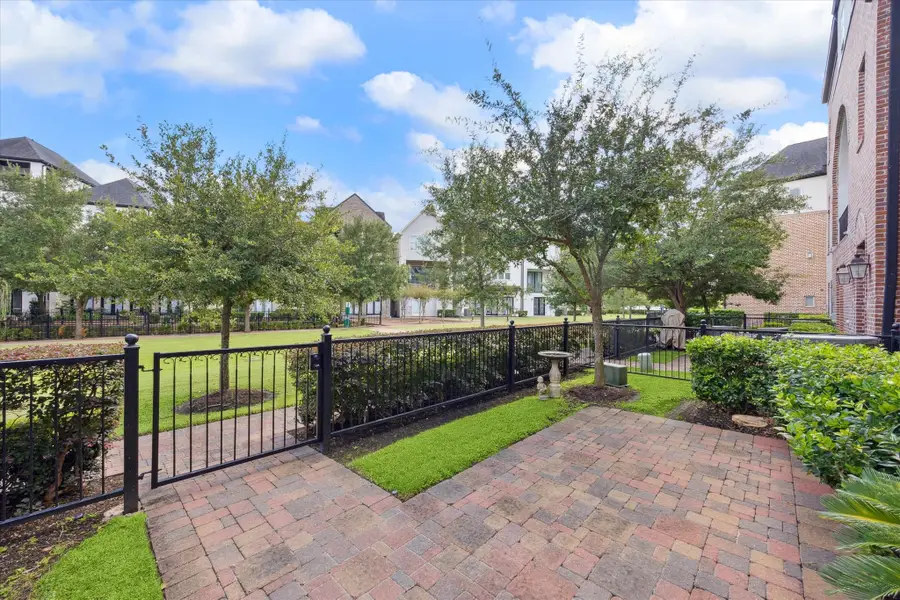 9634 Kings Cross Station, Houston, TX 77045 - #2