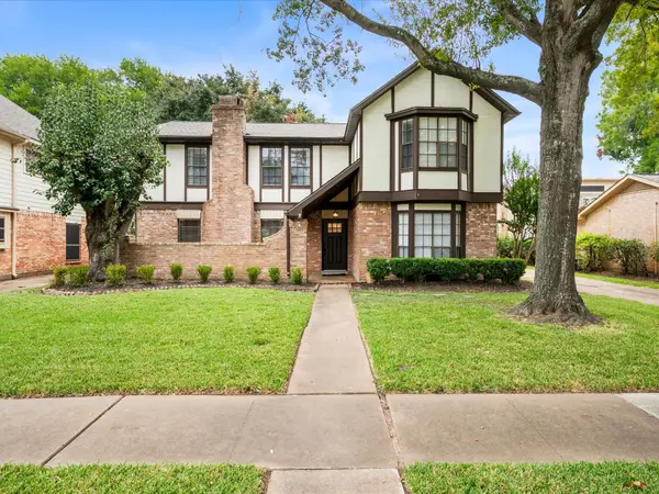 2715 River Birch Drive, Sugar Land, TX 77479