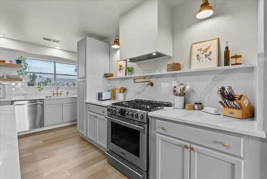 10803 Oberrender Road, Needville, TX 77461 - Image #3