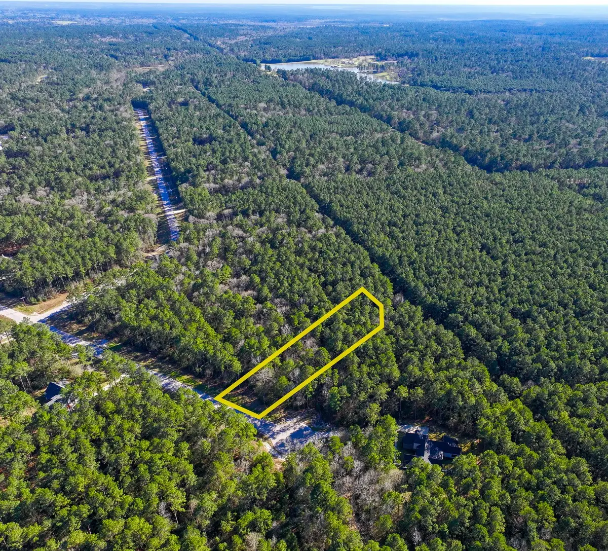 47 Copperleaf Rd, Huntsville, TX 77340 - Image #1