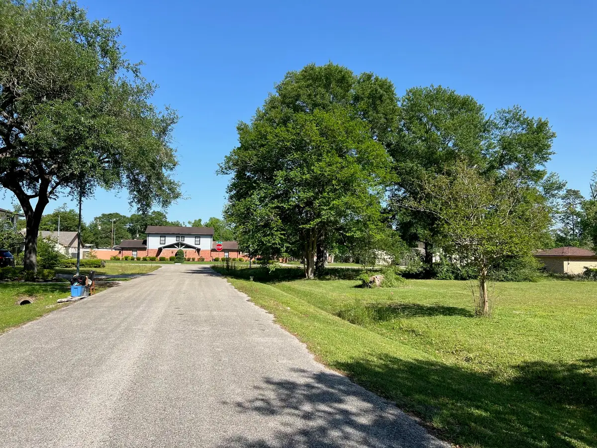 5130 Farb Drive, Houston, TX 77016 - Image #1