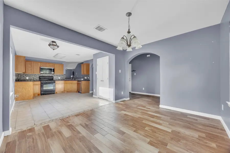 10514 Lauren Creek Drive, Baytown, TX 77523 - Image #3