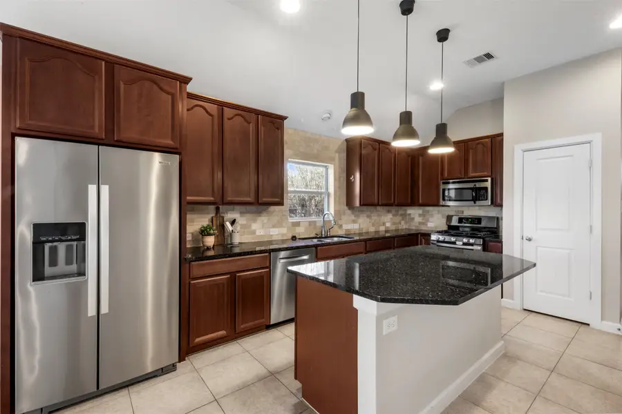 31402 Linden Springs Court, Spring, TX 77386 - Image #3