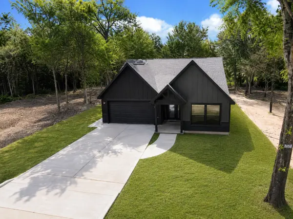 25301 Killarney Street, Hempstead, TX 77445