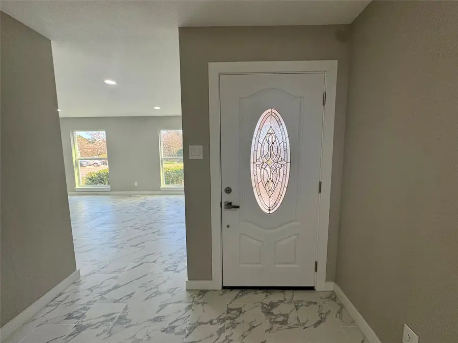 706 Scenic Drive, Baytown, TX 77521 - #3