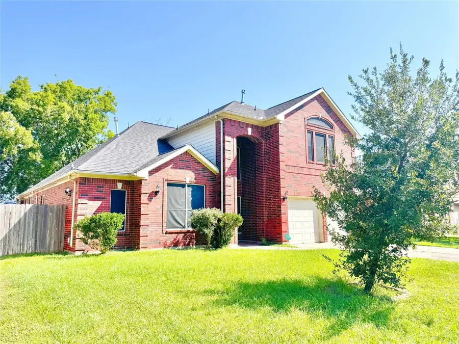 14914 W Bend Drive, Houston, TX 77082 - Image #2