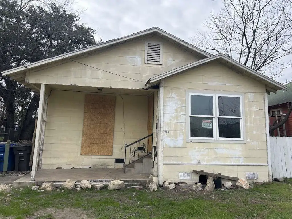 706 Gulf, San Antonio, TX 78202 - Image #1