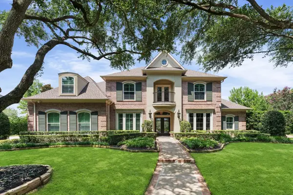 4 Ellicott Way, Sugar Land, TX 77479