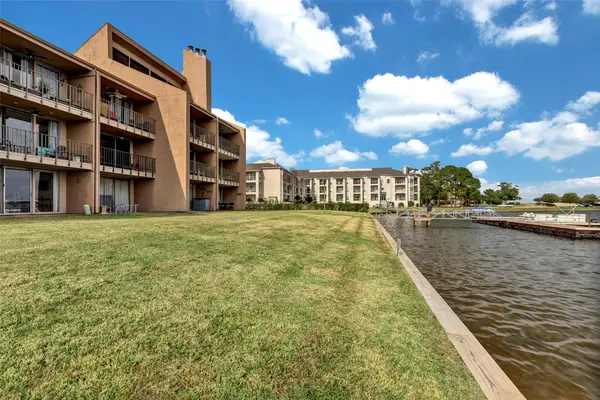 12600 Melville Drive #212A, Montgomery, TX 77356