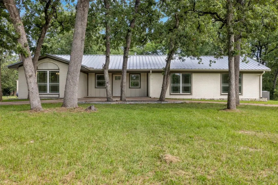 73 Fairway Drive, Normangee, TX 77871 - Image #2