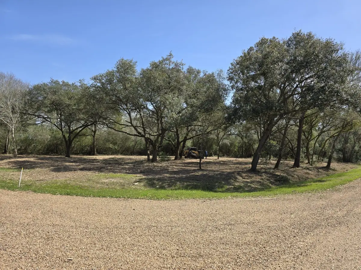 0 Tinkler, Rock Island, TX 77470 - Image #1